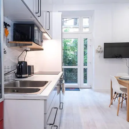 Apartment Large Airconditioned Budapest