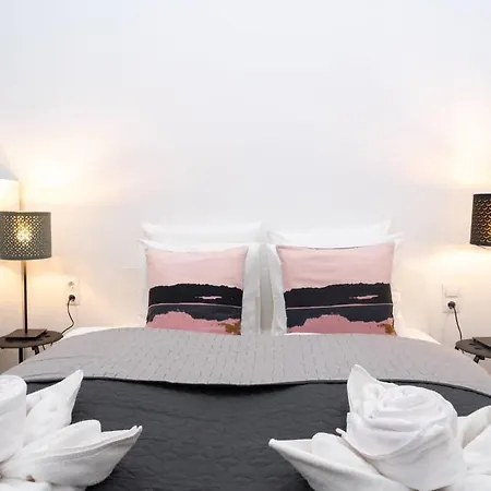 Apartment Large Airconditioned Budapest
