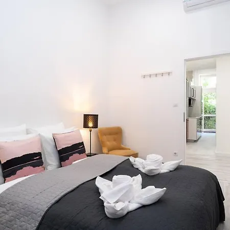Apartment Large Airconditioned *