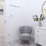 Large Airconditioned 아파트